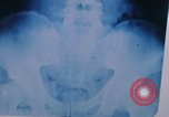Standbild Central Bureau of Narcotics Indien, 1956, aus Sekunde 58 historischem Filmmaterial Videoclip 65675043055