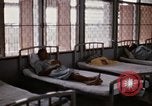 Standbild Drogenabhängiger Patienten Bangkok Thailand, 1980, aus Sekunde 16 historischem Filmmaterial Videoclip 65675043056
