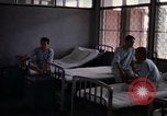 Standbild Drogenabhängiger Patienten Bangkok Thailand, 1980, aus Sekunde 29 historischem Filmmaterial Videoclip 65675043056