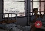 Standbild Drogenabhängiger Patienten Bangkok Thailand, 1980, aus Sekunde 36 historischem Filmmaterial Videoclip 65675043056