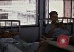Standbild Drogenabhängiger Patienten Bangkok Thailand, 1980, aus Sekunde 37 historischem Filmmaterial Videoclip 65675043056