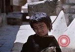 Standbild Swayambhunath Kathmandu Hill in den 1960er Jahren Kathmandu Nepal, 1969, aus Sekunde 25 historischem Filmmaterial Videoclip 65675043059