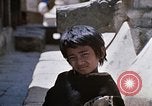 Standbild Swayambhunath Kathmandu Hill in den 1960er Jahren Kathmandu Nepal, 1969, aus Sekunde 26 historischem Filmmaterial Videoclip 65675043059
