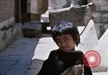 Standbild Swayambhunath Kathmandu Hill in den 1960er Jahren Kathmandu Nepal, 1969, aus Sekunde 28 historischem Filmmaterial Videoclip 65675043059