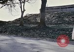 Standbild Gruppe von einheimischen Männern Kathmandu Nepal, 1969, aus Sekunde 11 historischem Filmmaterial Videoclip 65675043061