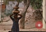 Immagine di Qutab Minar Delhi India, 1970, secondo 17 filmato di repertorio 65675043071