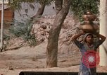 Immagine di Qutab Minar Delhi India, 1970, secondo 19 filmato di repertorio 65675043071