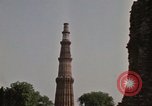 Immagine di Qutab Minar Delhi India, 1970, secondo 32 filmato di repertorio 65675043071