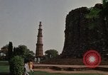 Immagine di Qutab Minar Delhi India, 1970, secondo 39 filmato di repertorio 65675043071