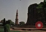Immagine di Qutab Minar Delhi India, 1970, secondo 47 filmato di repertorio 65675043071