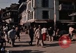 Immagine di Popolo nepalese per le strade di Kathmandu Kathmandu in Nepal, 1970, secondo 13 filmato di repertorio 65675043072