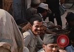 Immagine di Popolo nepalese per le strade di Kathmandu Kathmandu in Nepal, 1970, secondo 30 filmato di repertorio 65675043072
