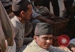 Immagine di Popolo nepalese per le strade di Kathmandu Kathmandu in Nepal, 1970, secondo 34 filmato di repertorio 65675043072