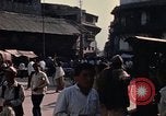 Immagine di Popolo nepalese per le strade di Kathmandu Kathmandu in Nepal, 1970, secondo 57 filmato di repertorio 65675043072