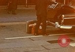 Standbild Flughafen London Heathrow London England Vereinigtes Königreich, 1965, aus Sekunde 18 historischem Filmmaterial Videoclip 65675043073