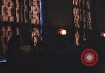 Standbild Diskussionsteilnehmer Adresse Studenten Chicago Illinois USA, 1970, aus Sekunde 14 historischem Filmmaterial Videoclip 65675043075
