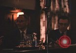 Standbild Diskussionsteilnehmer Adresse Studenten Chicago Illinois USA, 1970, aus Sekunde 24 historischem Filmmaterial Videoclip 65675043075