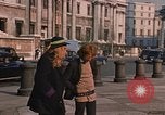 Image à poil long hippies London England Royaume-Uni, 1970, de la seconde 50 séquences d'archives historiques vidéo 65675043079