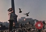 Image Trafalgar Square London England Royaume-Uni, 1970, de la seconde 38 séquences d'archives historiques vidéo 65675043081