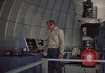 Standbild Teleskop kuppeln New Mexico United States USA, 1975, aus Sekunde 57 historischem Filmmaterial Videoclip 65675043089