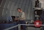 Standbild Teleskop kuppeln New Mexico United States USA, 1975, aus Sekunde 61 historischem Filmmaterial Videoclip 65675043089