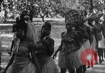 Image United States Naval Équipage Moyamba Afrique, 1963, de la seconde 46 séquences d'archives historiques vidéo 65675043107