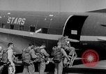Image Le personnel de la marine des États-Unis United States USA, 1963, de la seconde 5 séquences d'archives historiques vidéo 65675043113