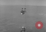 Image Le personnel de la marine des États-Unis United States USA, 1963, de la seconde 54 séquences d'archives historiques vidéo 65675043113