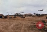Standbild 1 Air Cavalry Division Süd Vietnam Camp Evans, 1968, aus Sekunde 37 historischem Filmmaterial Videoclip 65675043121