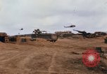 Standbild 1 Air Cavalry Division Süd Vietnam Camp Evans, 1968, aus Sekunde 39 historischem Filmmaterial Videoclip 65675043121