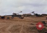 Standbild 1 Air Cavalry Division Süd Vietnam Camp Evans, 1968, aus Sekunde 44 historischem Filmmaterial Videoclip 65675043121