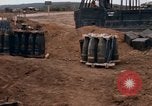 Standbild 1 Air Cavalry Division Süd Vietnam Camp Evans, 1968, aus Sekunde 7 historischem Filmmaterial Videoclip 65675043123