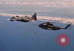 Standbild HH-3E in Flug Vietnam, 1970, aus Sekunde 44 historischem Filmmaterial Videoclip 65675043125