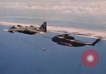 Standbild HH-3E in Flug Vietnam, 1970, aus Sekunde 49 historischem Filmmaterial Videoclip 65675043125
