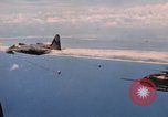 Standbild HH-3E in Flug Vietnam, 1970, aus Sekunde 55 historischem Filmmaterial Videoclip 65675043125