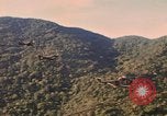 Standbild HH-3E Jolly grün Hubschrauber Vietnam Da Nang, 1970, aus Sekunde 62 historischem Filmmaterial Videoclip 65675043126