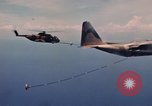 Standbild im Flug durch den HC-130 P Vietnam Da Nang, 1970, aus Sekunde 27 historischem Filmmaterial Videoclip 65675043127