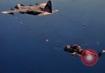 Standbild im Flug durch den HC-130 P Vietnam Da Nang, 1970, aus Sekunde 31 historischem Filmmaterial Videoclip 65675043127