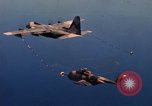 Standbild im Flug durch den HC-130 P Vietnam Da Nang, 1970, aus Sekunde 49 historischem Filmmaterial Videoclip 65675043127
