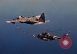 Standbild im Flug durch den HC-130 P Vietnam Da Nang, 1970, aus Sekunde 52 historischem Filmmaterial Videoclip 65675043127