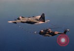 Standbild im Flug durch den HC-130 P Vietnam Da Nang, 1970, aus Sekunde 55 historischem Filmmaterial Videoclip 65675043127