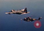 Standbild im Flug durch den HC-130 P Vietnam Da Nang, 1970, aus Sekunde 56 historischem Filmmaterial Videoclip 65675043127