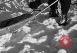 Standbild Ski Patrol Schule Berchtesgaden Deutschland, 1957, aus Sekunde 55 historischem Filmmaterial Videoclip 65675043161