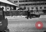 Standbild Ski Patrol School an Skytop Lodge Berchtesgaden Deutschland, 1957, aus Sekunde 38 historischem Filmmaterial Videoclip 65675043164