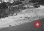 Image skieurs exerçant à l'école de patrouille de ski aux États-Unis Berchtesgaden Allemagne, 1957, de la seconde 62 séquences d'archives historiques vidéo 65675043167