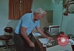 Immagine di La Glomar Challenger esplorare oceano pavimento Oceano atlantico, 1974, secondo 52 filmato di repertorio 65675043169