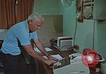 Immagine di La Glomar Challenger esplorare oceano pavimento Oceano atlantico, 1974, secondo 56 filmato di repertorio 65675043169