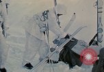 Image troupes ski italiens dans l'exercise de l'OTAN " Arctic Express" Norvège, 1970, de la seconde 46 séquences d'archives historiques vidéo 65675043178