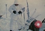 Image troupes ski italiens dans l'exercise de l'OTAN " Arctic Express" Norvège, 1970, de la seconde 50 séquences d'archives historiques vidéo 65675043178
