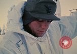 Image troupes ski italiens dans l'exercise de l'OTAN " Arctic Express" Norvège, 1970, de la seconde 54 séquences d'archives historiques vidéo 65675043178